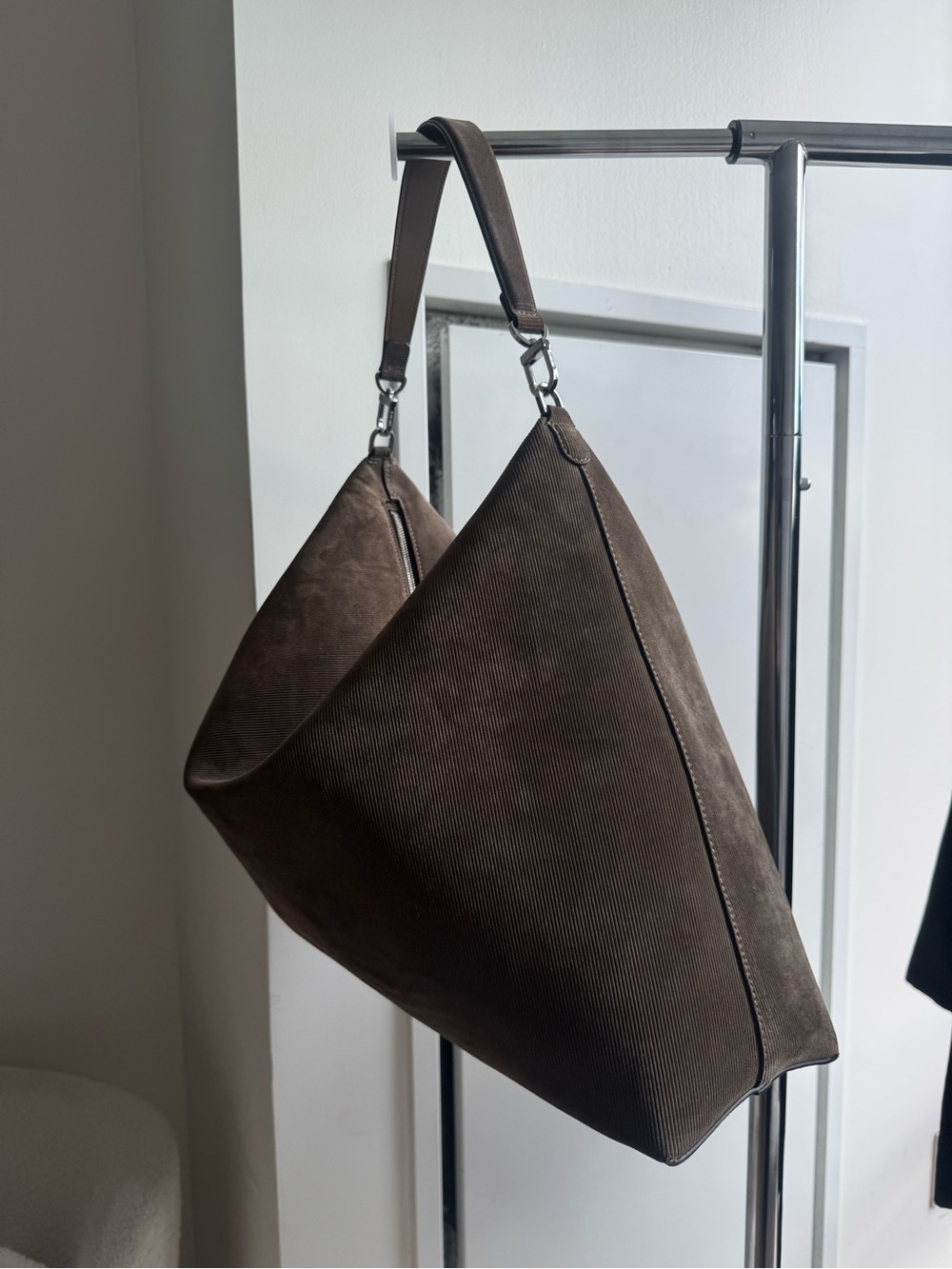 Toteme Bevel Corduroy-Textured Tote in Taupe Brown